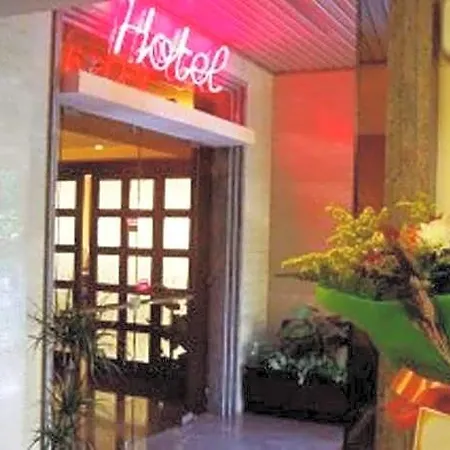 酒店 乐顿妮酒店